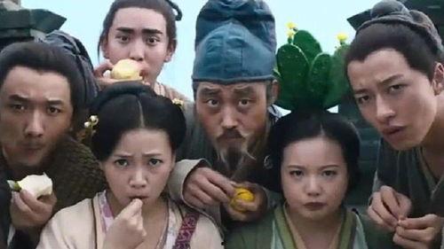 娱乐圈吃瓜去哪里看,揭秘吃瓜圣地，一网打尽热门八卦！  第3张