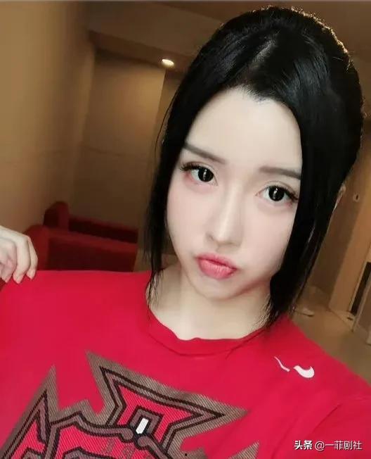 吃瓜娱乐爆料李靓蕾,吃瓜娱乐背后的真相揭秘 第3张 吃瓜娱乐爆料李靓蕾,吃瓜娱乐背后的真相揭秘 第3张
