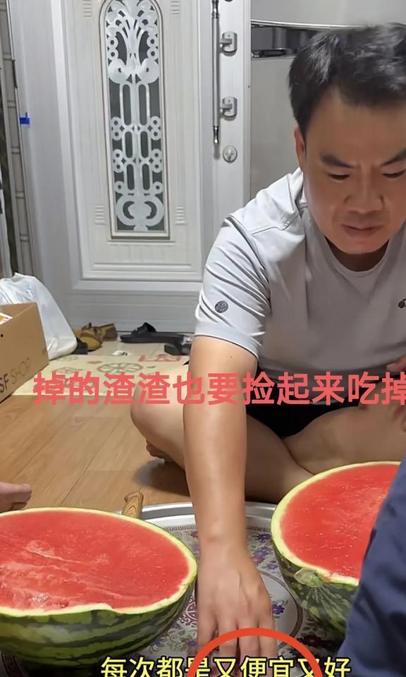 娱乐吃瓜博主看谁直播的,揭秘谁直播最火  第3张 娱乐吃瓜博主看谁直播的,揭秘谁直播最火  第3张