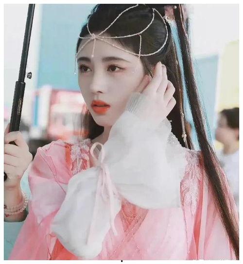 娱乐圈吃瓜古装顶流,娱乐圈吃瓜大揭秘 第1张 娱乐圈吃瓜古装顶流,娱乐圈吃瓜大揭秘 第1张