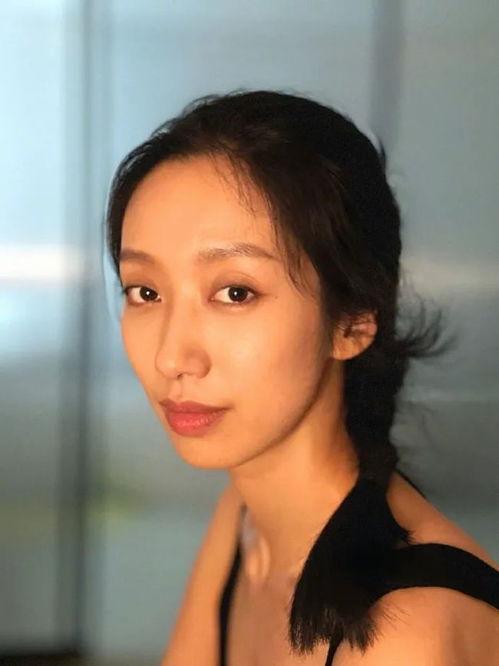 朋友娱乐圈吃瓜文案图片,朋友吃瓜瞬间,明星幕后故事大曝光! 第2张 朋友娱乐圈吃瓜文案图片,朋友吃瓜瞬间,明星幕后故事大曝光! 第2张