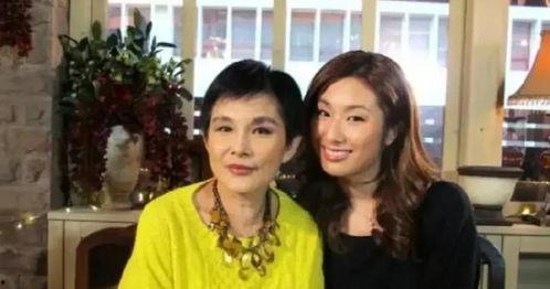 吃瓜娱乐八卦大s,娱乐圈的瓜田,她如何成为焦点人物? 第2张 吃瓜娱乐八卦大s,娱乐圈的瓜田,她如何成为焦点人物? 第2张