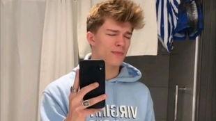 娱乐吃瓜解说大全最新版,盘点年度最热话题与幕后真相 第3张 娱乐吃瓜解说大全最新版,盘点年度最热话题与幕后真相 第3张