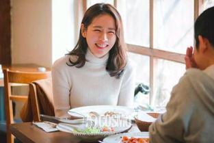 吃瓜不停歇臻姐爱娱乐,臻姐带你畅游娱乐世界  第2张