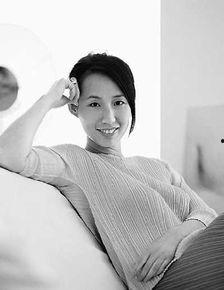 娱乐吃瓜酱法国艺术家,娱乐吃瓜酱下的艺术魅力探索  第3张