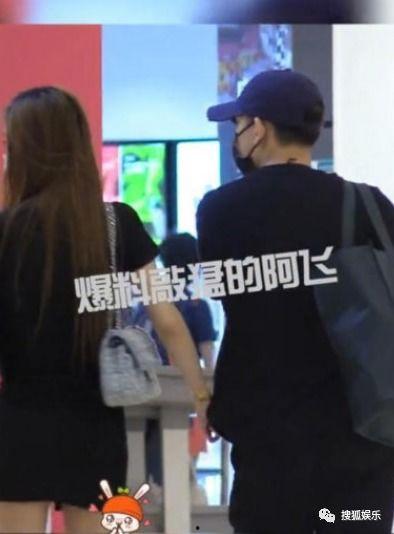 娱乐吃瓜酱先结婚后恋爱,娱乐圈甜蜜反转剧情揭秘 第2张 娱乐吃瓜酱先结婚后恋爱,娱乐圈甜蜜反转剧情揭秘 第2张